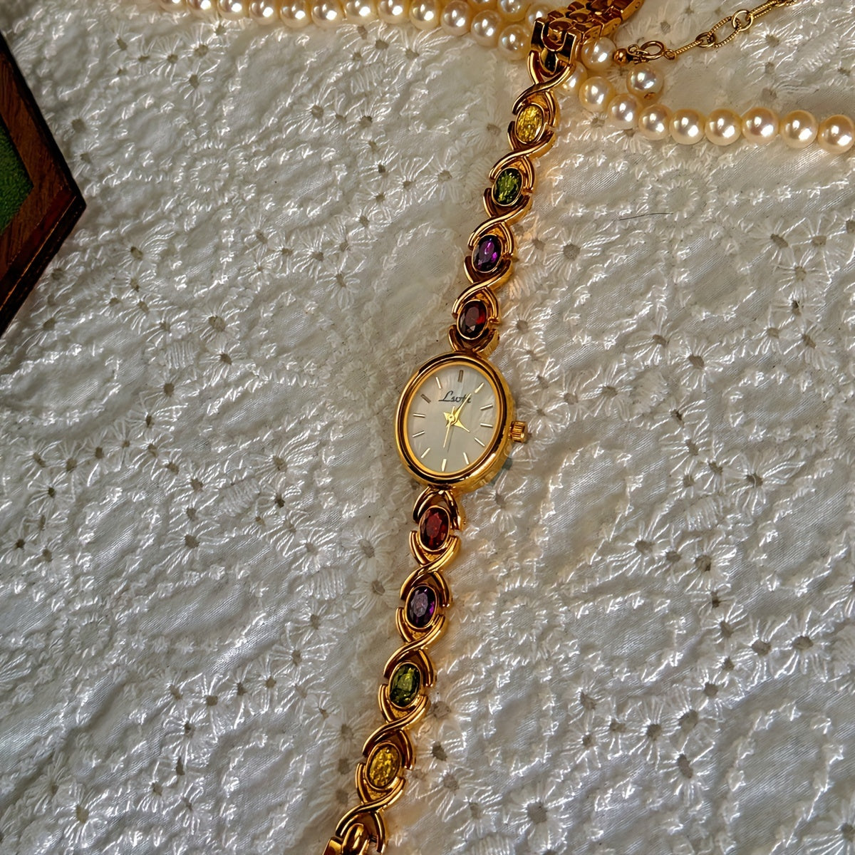 Quartz Watch with Gemstone Accents Boho Style Oval Quartz Wrist Watch for Women with Gemstone Accents, Analog Display, Non-, Alloy Band & Case, Elegant Vintage Fashion, Perfect for Daily Wear, Parties & Gifts