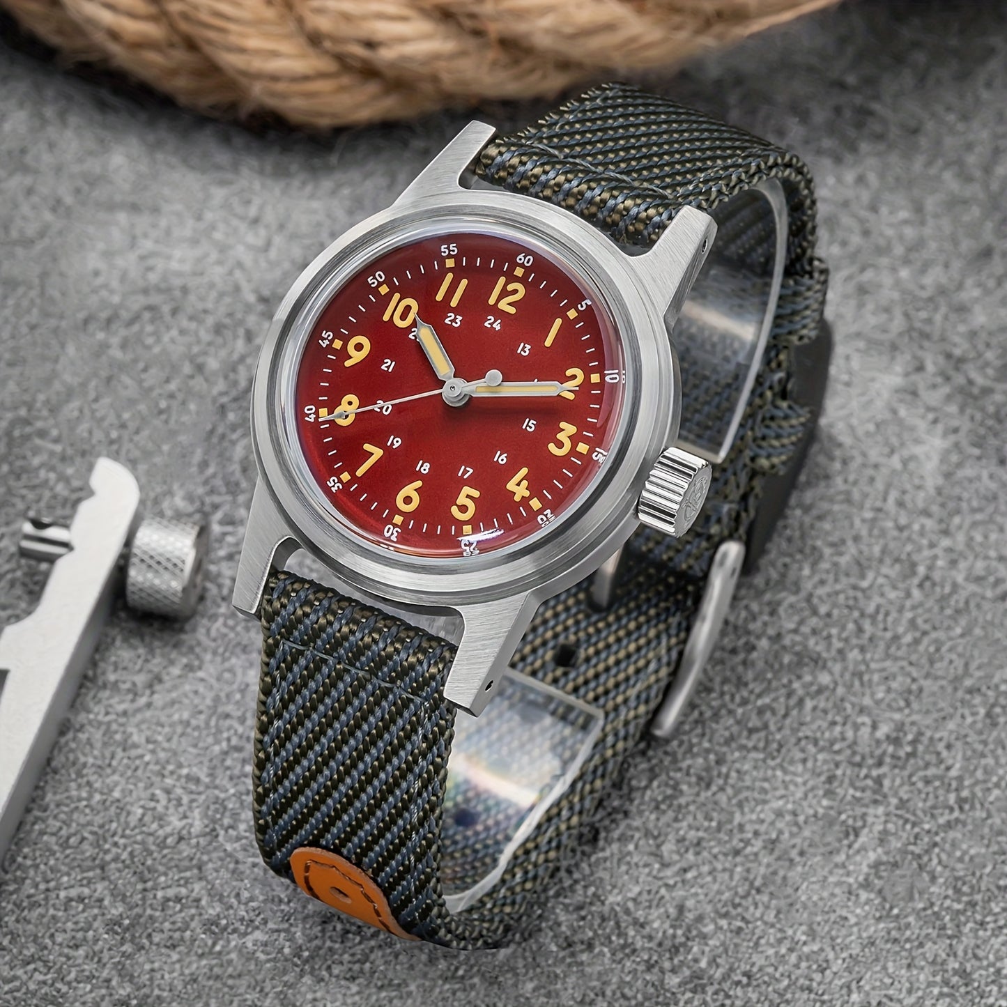 ADDIESDIVE Automatic mechanical Men's watch NH35A Movement 36mm Small and simple, with an outdoor sports style Red AD2076